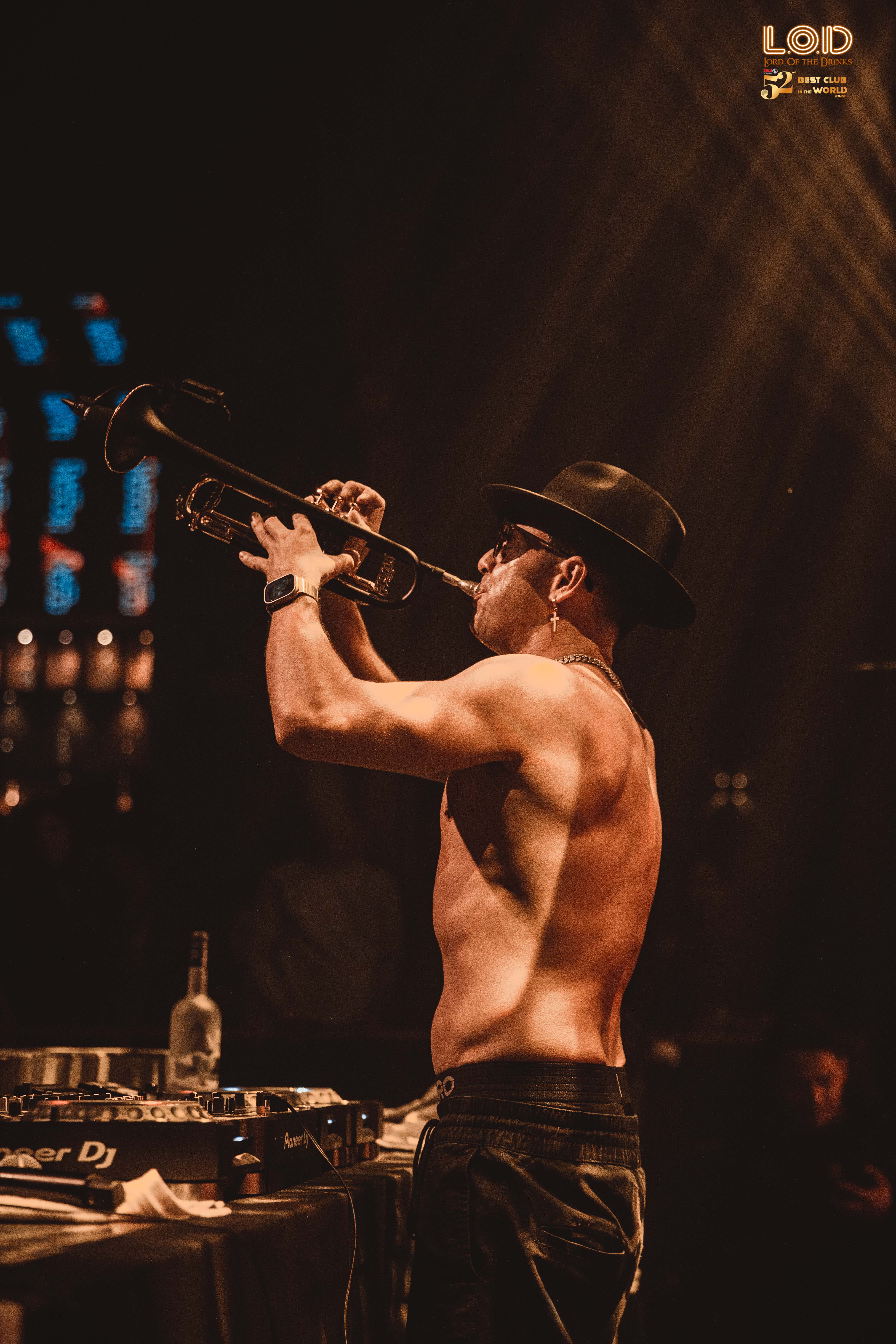 Wednesday Night With Timmy Trumpet Dec 7th 2022-6392889f0fd06-12